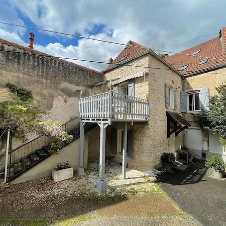 Agreable Gite Au Coeur Du Centre Ville 4 Personnes Chagny  Bagian luar foto